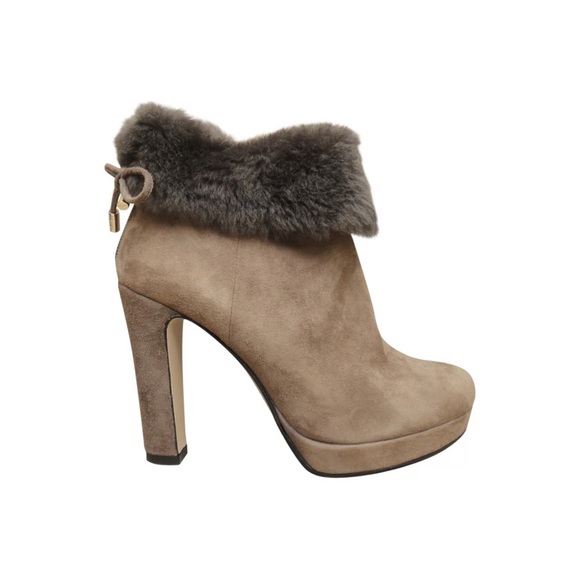 Max Mara Fur High Heel Ankle Booties - www.ice4pros.com.br